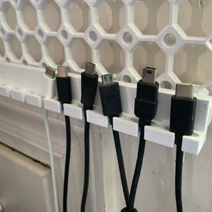 USB držák kabelů pro Multiboard s MultiConnect