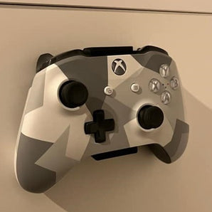 Nástěnný držák pro Xbox One Controller