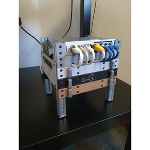 Síťový rack pro UniFi a Raspberry Pi