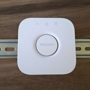 DIN lišta pro Philips Hue Bridge