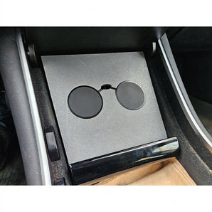 MagSafe bezdrátová nabíjecí plocha pro Tesla Model 3
