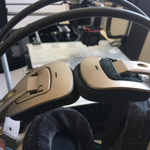 Držák sluchátek Audio-Technica AD700
