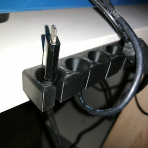 Držák kabelů USB pro uspořádání kabelů