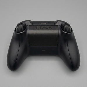 Kryt baterie pro ovladač XBOX One Model 1914 (rovný zadní panel)