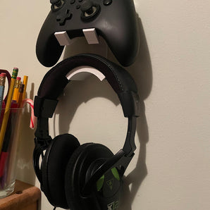 Nástěnný držák pro ovladač Xbox a sluchátka
