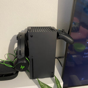 Držák na sluchátka pro Xbox Series X