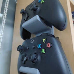 Dvojitá montáž na zeď pro ovladače Xbox One