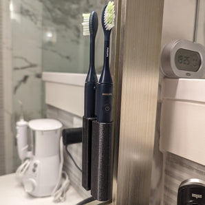 Držák na zubní kartáček Philips One Sonicare s montáží na zrcadlo